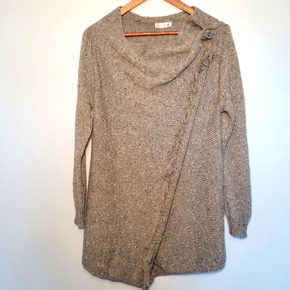 Ceasikery Sweaters - Ceasikery Asymmetrical Fringe Hem Faux‎ Wrap Sweater Womens Size M Pullover Gray